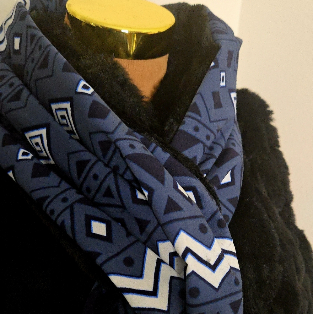 SAFARI - Winter Scarf